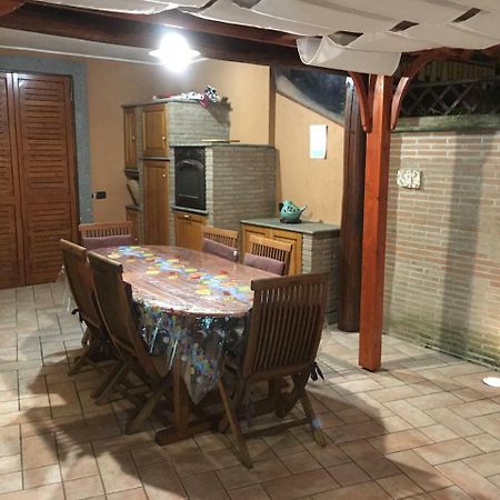 Villa Venere Near The Sea- 25 Minutes To S.Peter Ladispoli Esterno foto